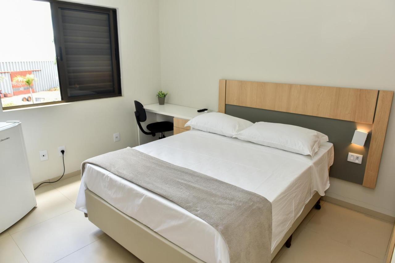 Hotel Plaza Garden 카스카벨 외부 사진