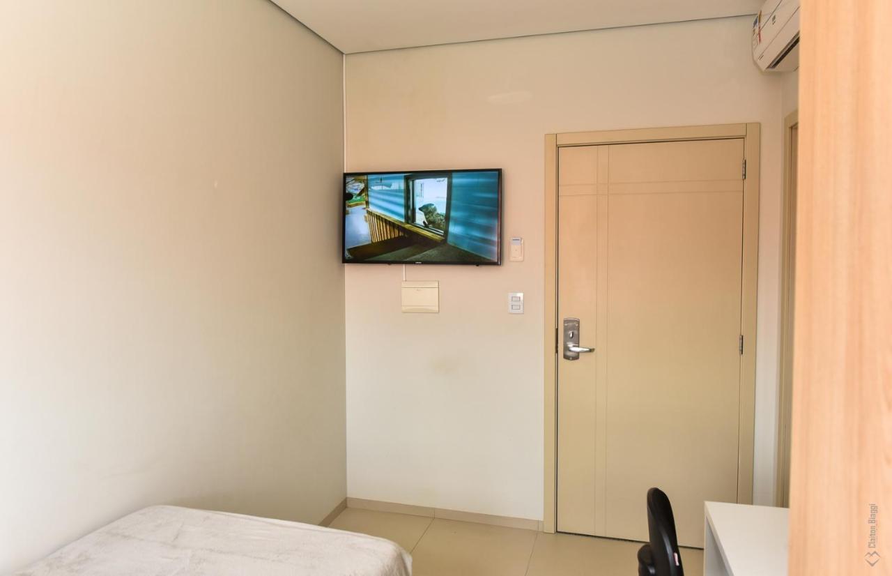 Hotel Plaza Garden 카스카벨 외부 사진